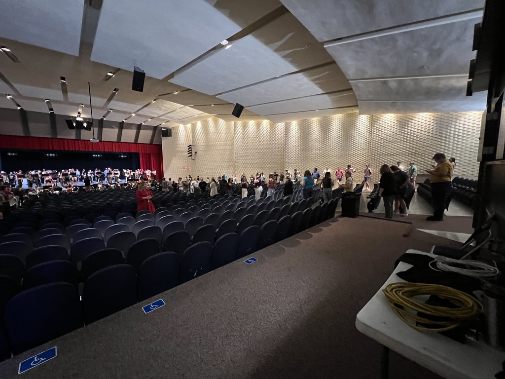 Bring Down the House rehearsal