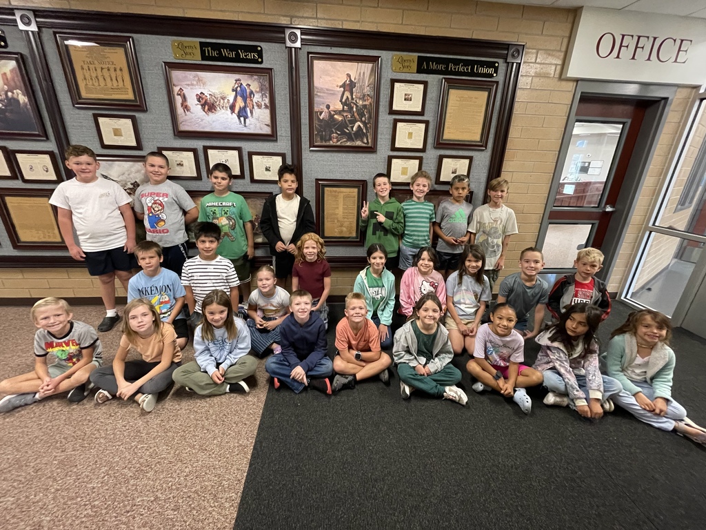 third graders in front of the constitution