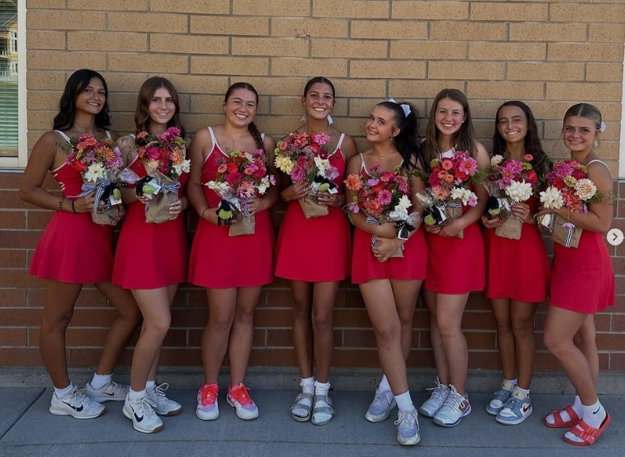 Seniors of the Girls Tennis Team