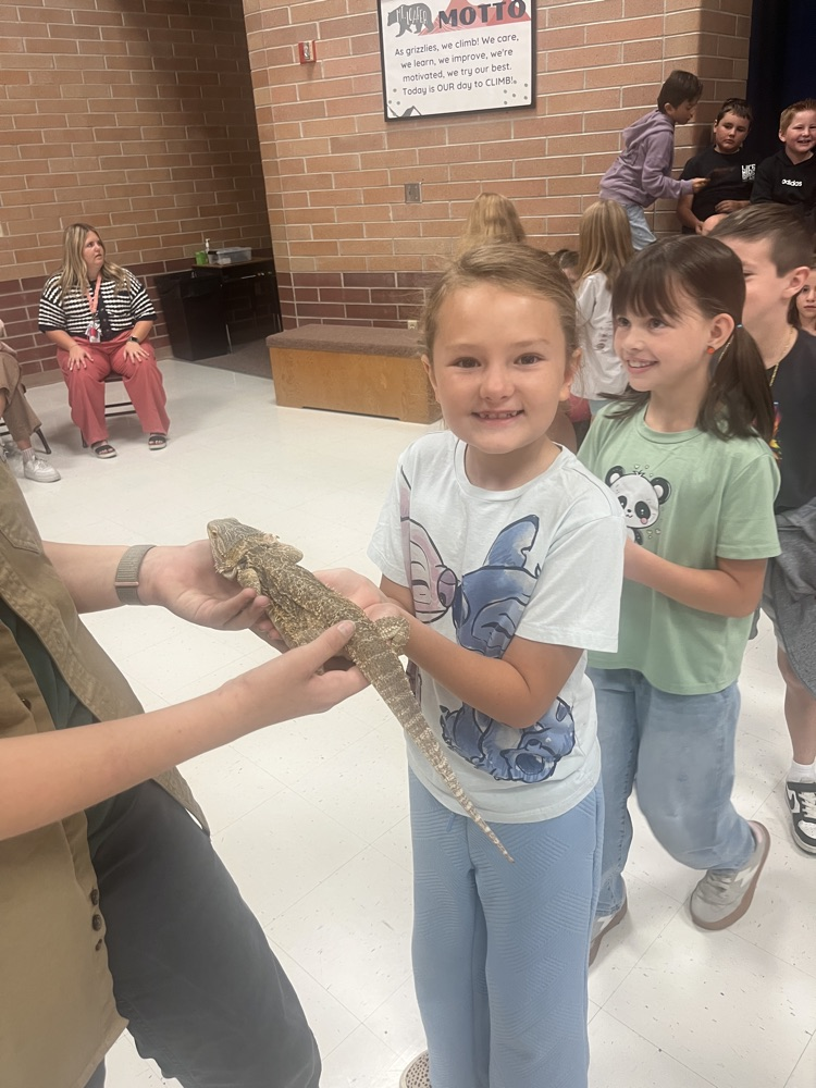 Third grade had Scales and Tails come to celebrate the end of their CKLA animal unit.