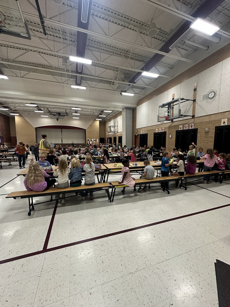 New Lunch Tables!