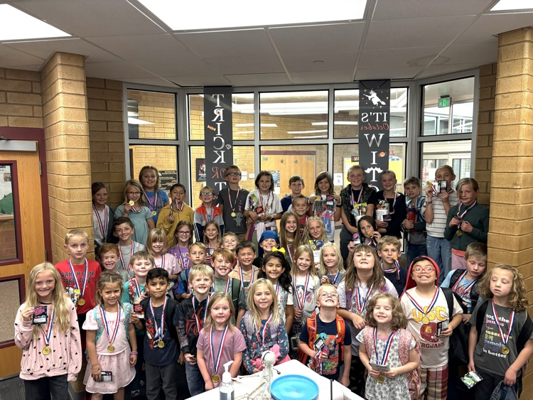 group photos of winners