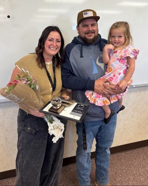 crystal apple award for Mrs Smith