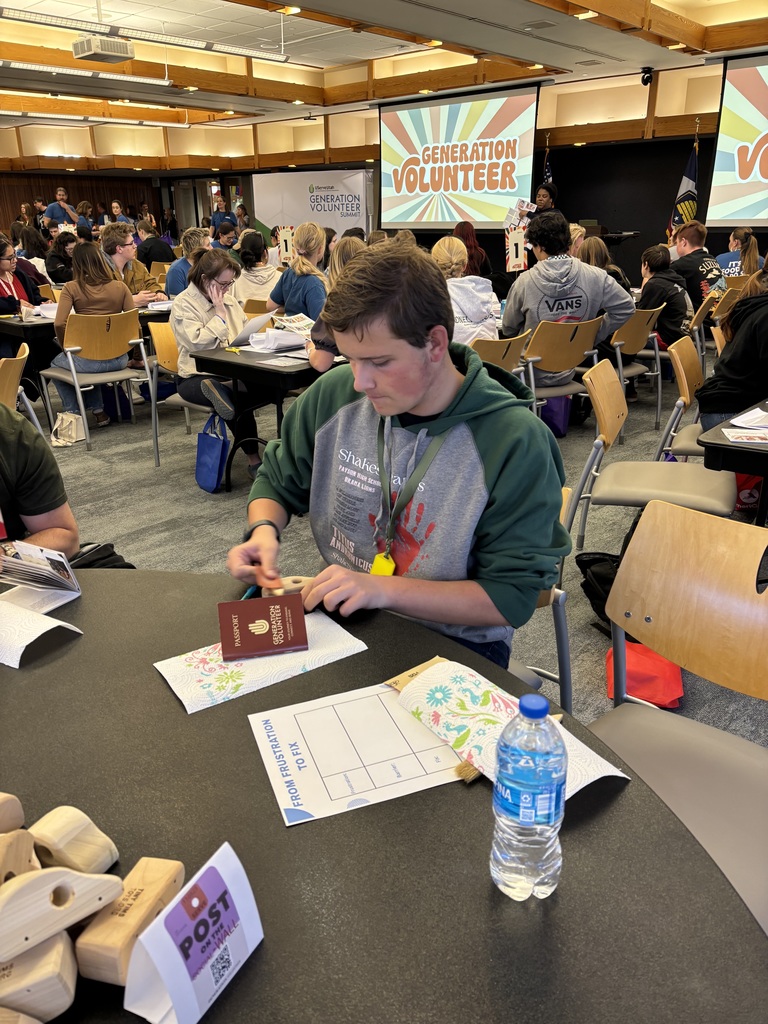 SHS students attend Volunteer Summit