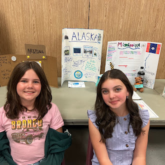 Students with state fair projects