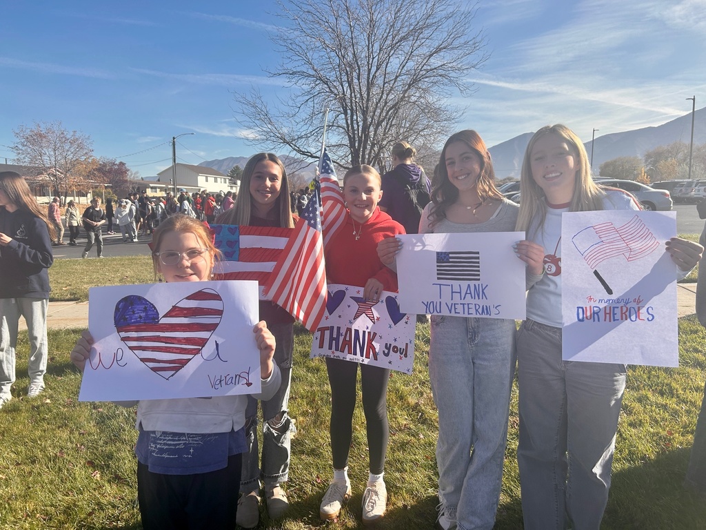 Students at Veterans Day parade