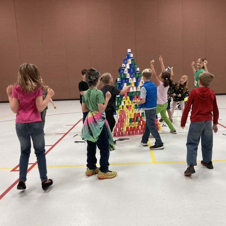 students building a tower with speed stack cups