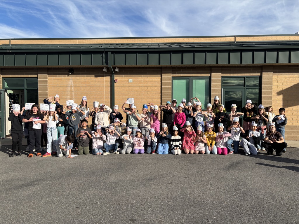 Fifth grade celebrating the 67th day of school