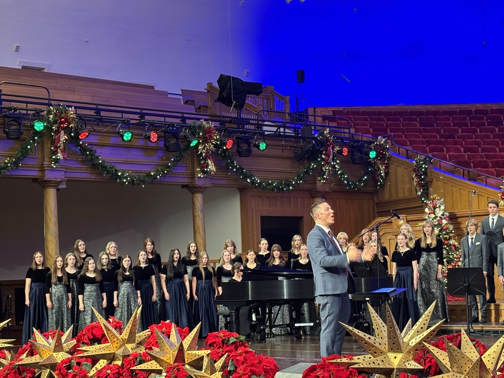 Choir Singing at Temple Square