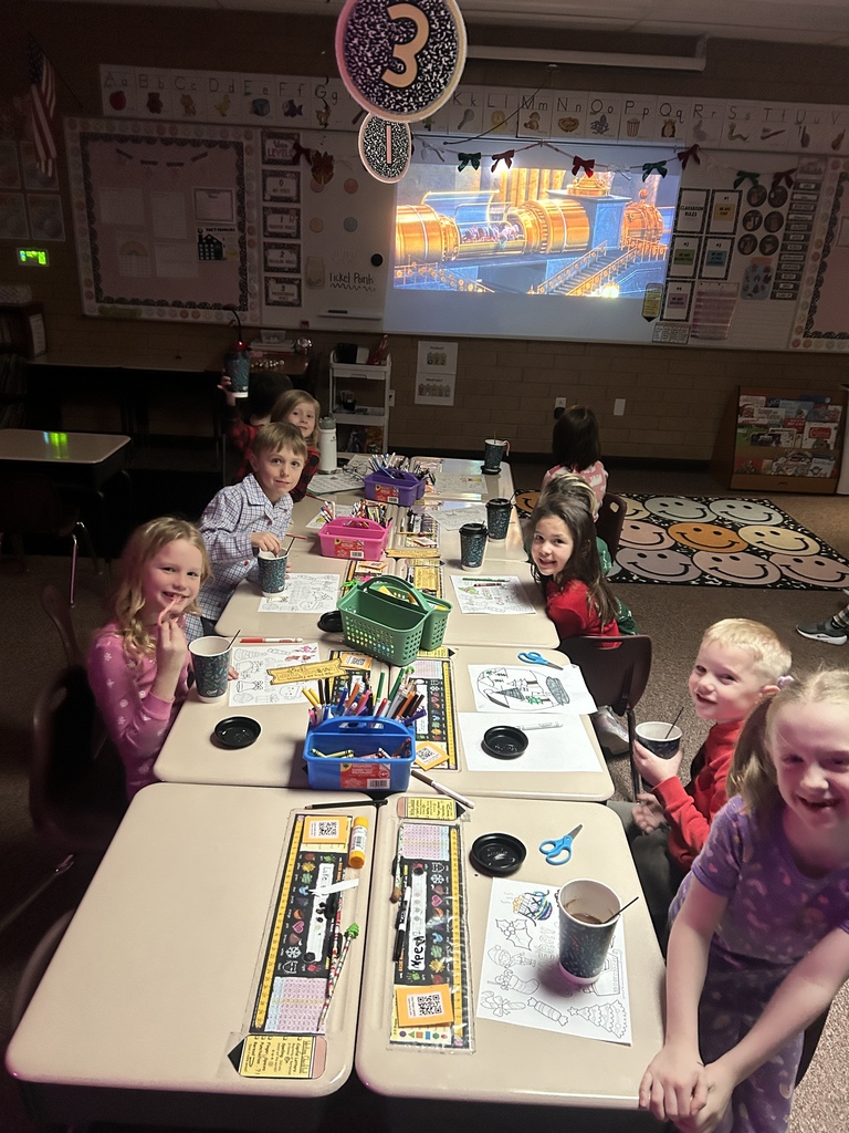 Christmas activity in Ms. Chappell's room.