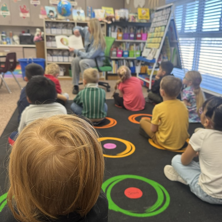 Mrs Cram’s Kindergarten class.