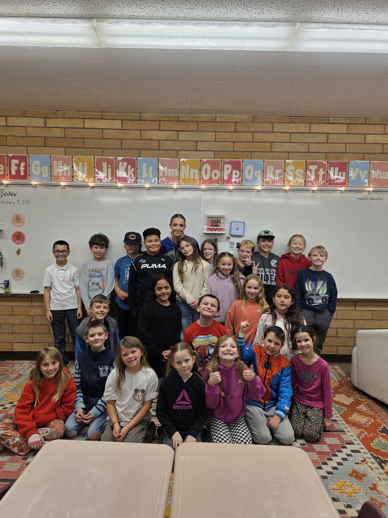 miss bever and her 3rd grade class