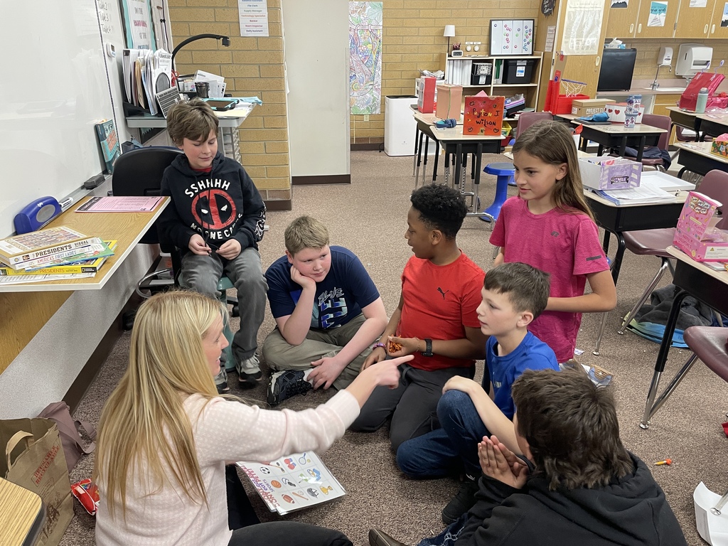 Students playing Valentine games