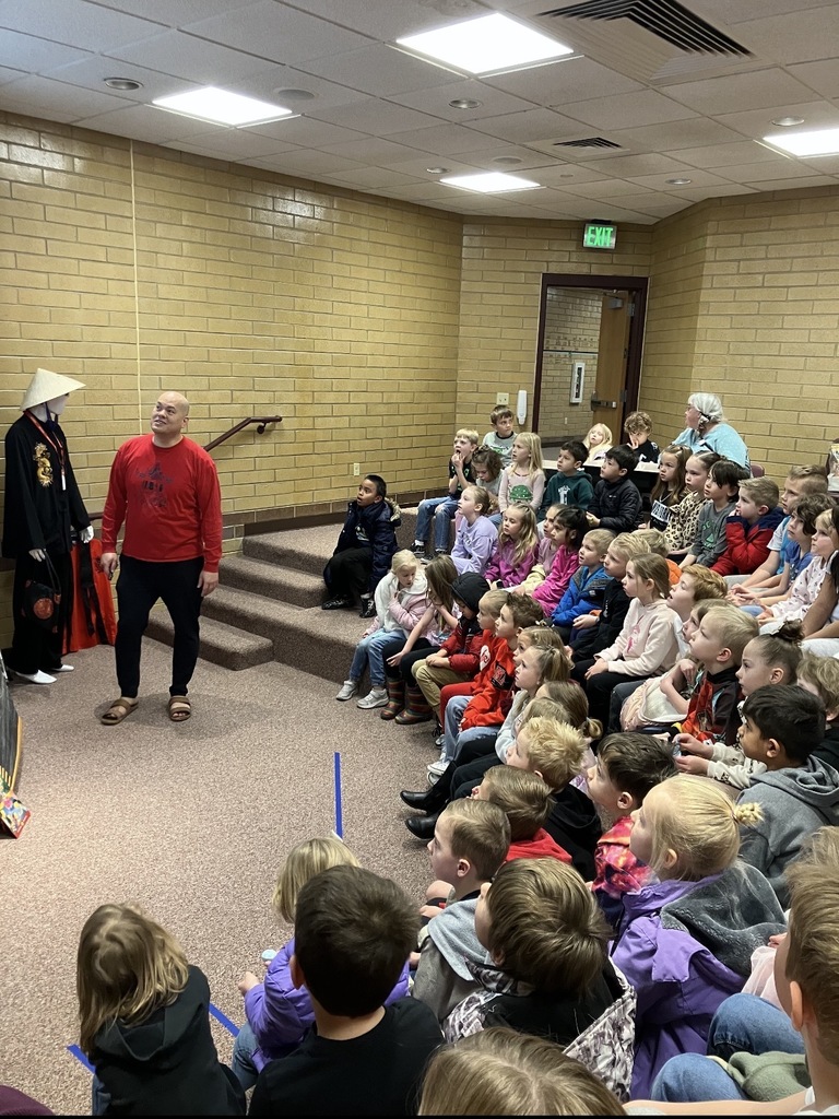 Students learning about the Chinese New Year