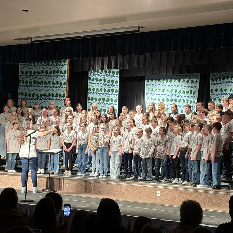 choir singing on stage 