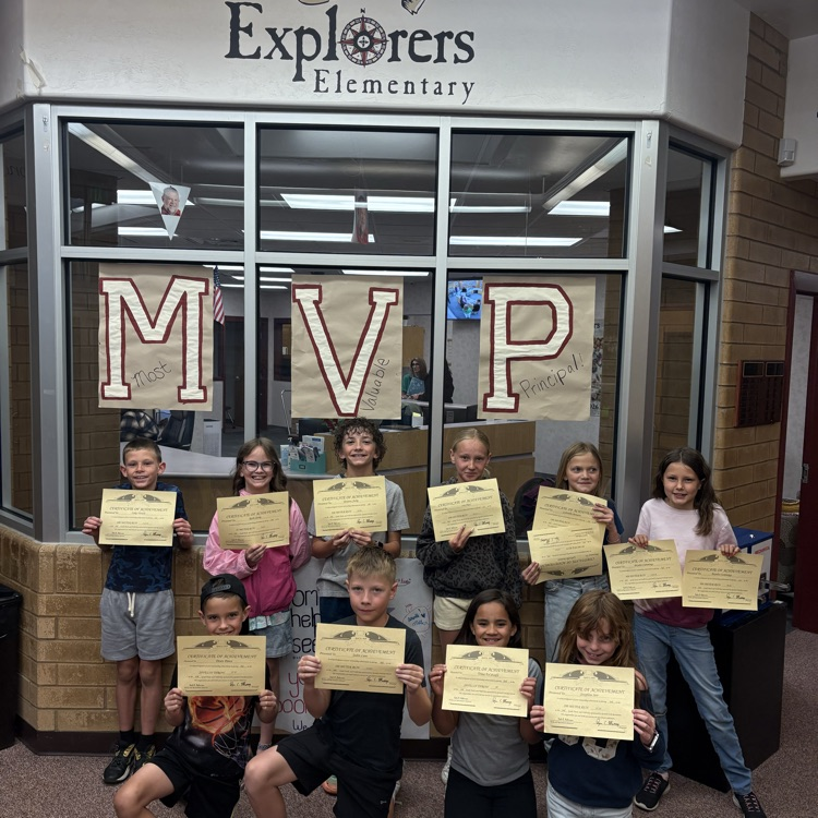 track winners group photos