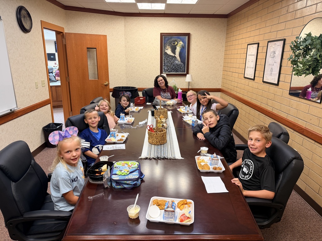 PrinciPALS Lunch Club
