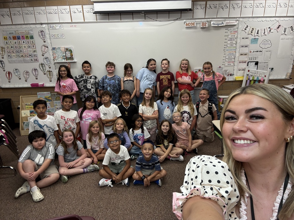 Photo of third grade class