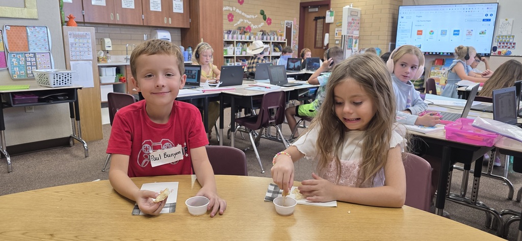 kids eating pancakes