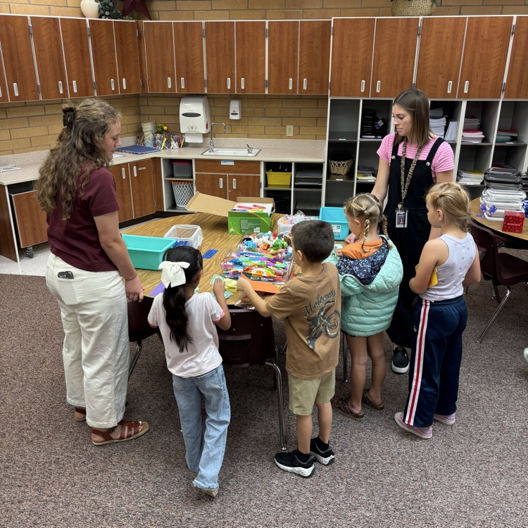 Mustang Market Attendance Bucks