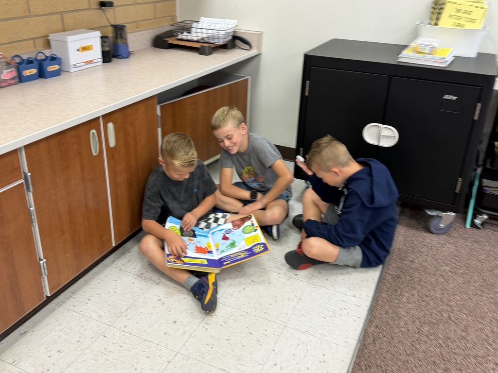 Foothills Falcons took on the challenge to READ!