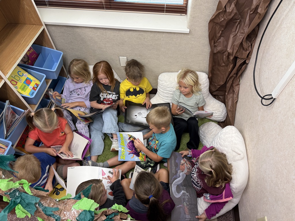 Foothills Falcons took on the challenge to READ!