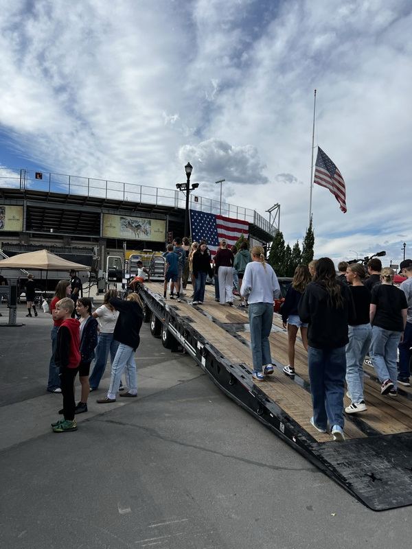 Students at 9/11 event 