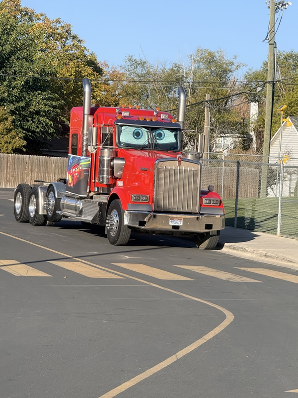 semi truck decorated