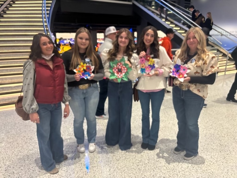 FFA Students at Nationals with flower displays