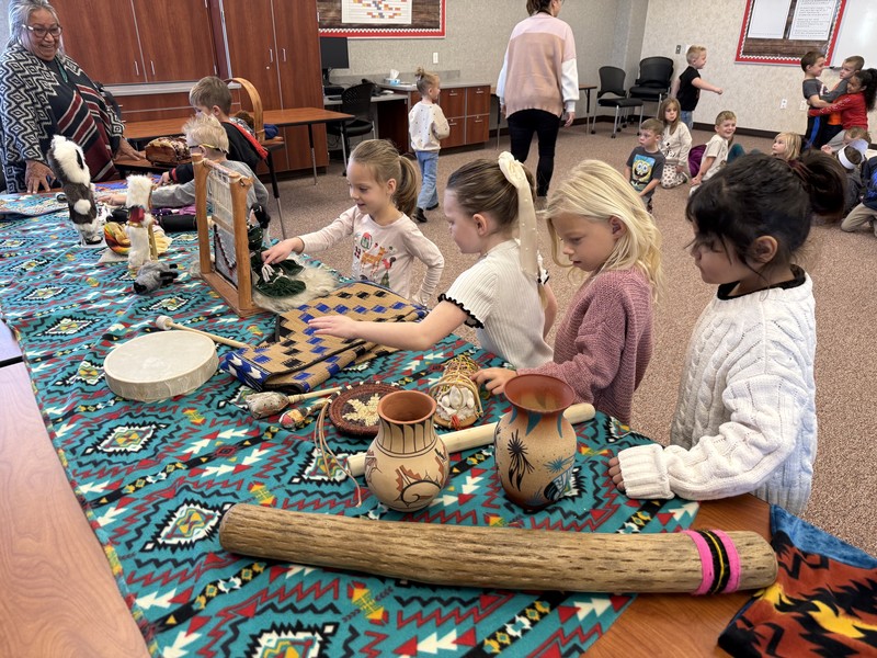 Kindergarten Native American lesson