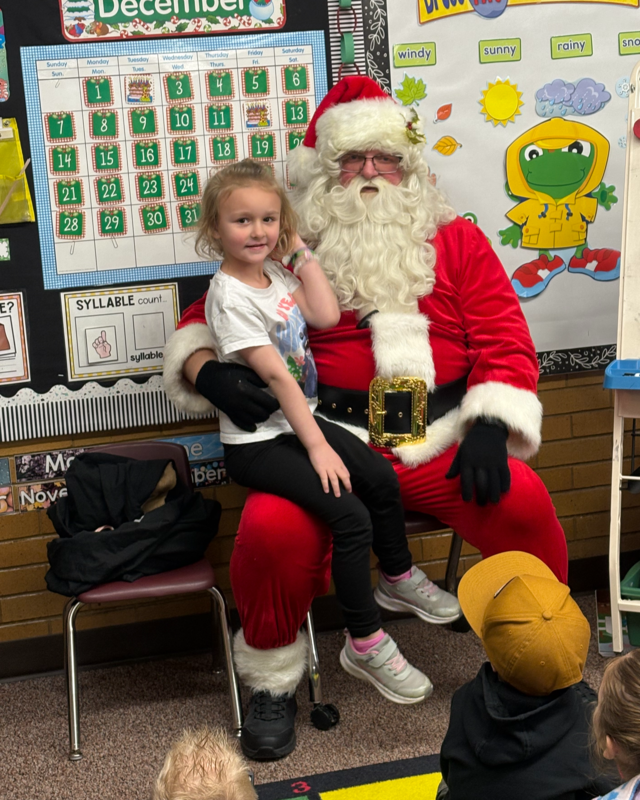 Santa Visits Brockbank