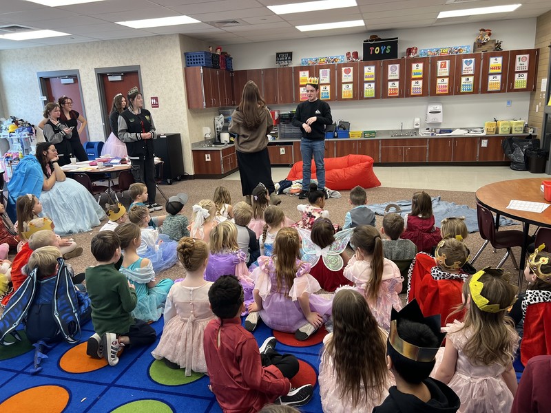 kinder fairytale day