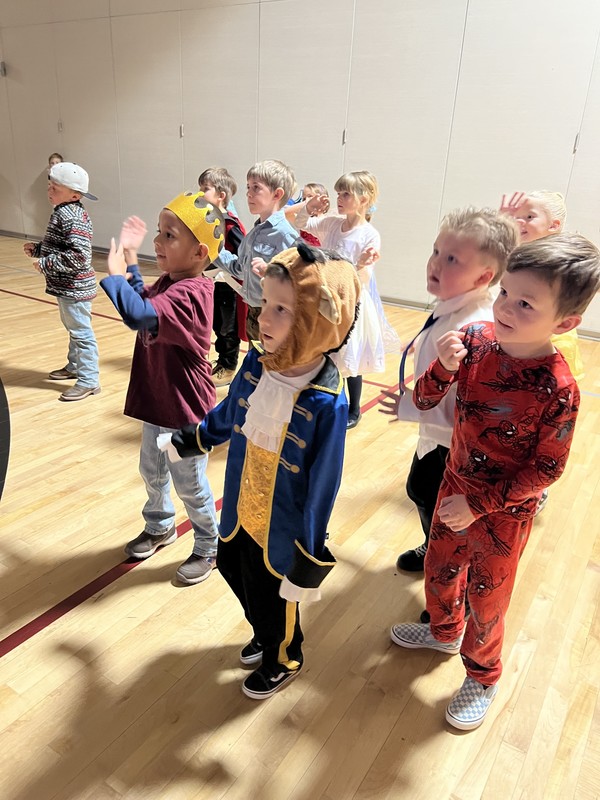 kinder fairytale day
