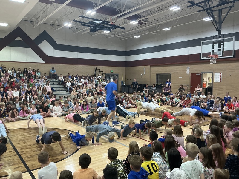 BYU Dunk team assembly