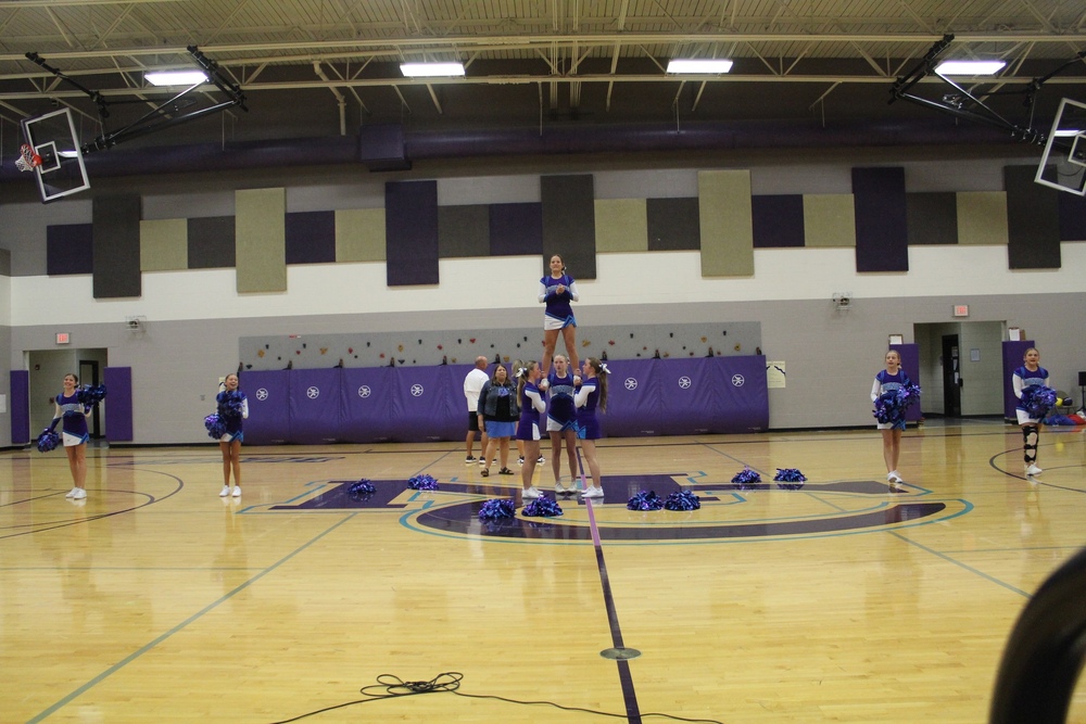 NCMS cheerleaders