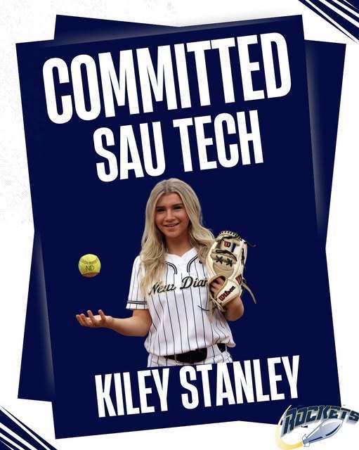 Photo of softball player