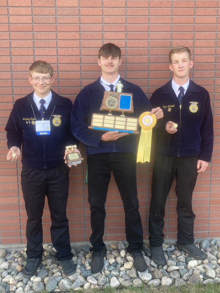 Gold Award State Ag Mechanics Team