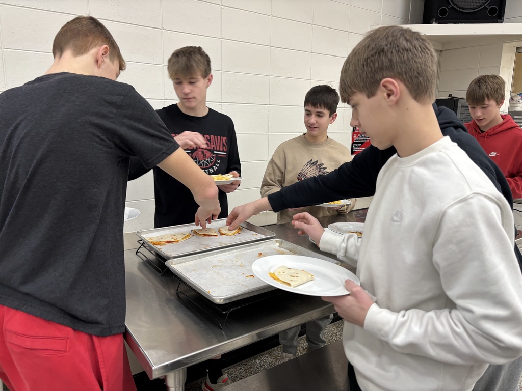 Mrs. Schmitt said that she had two sections of Foods II this semester that were full with 24 students in each class! The first unit we learned about Vegetarian foods. The students said, "Uugh, we don't want to eat vegetarian food!" After our labs the comments were, "Hey, this tasted pretty good. I like this!" Many vegetarian dishes were made: pizza, mac & cheese from scratch, salads, quesadillas, ranch-veggie roll up, vegetarian lasagna, grilled cheese sandwiches, fettuccine alfredo; just to name a few. 