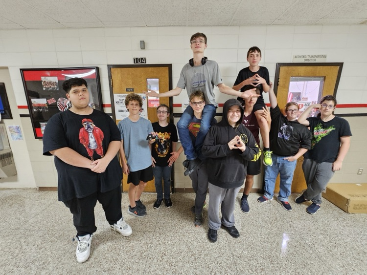 Congratulations to the Super Smash Bros. Esports team for their season opener win against Benton High School. Highlights include 3-stock victories by senior Ben Schuchhardt and freshman Phoenix Boehmer.   Not pictured: Sophie Rivera and Kael Russler 