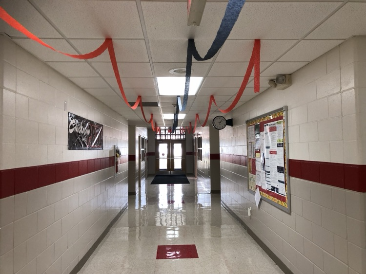 New Hampton Elementary is showing off their Chickasaw Spirit during Homecoming Week! Go Chickasaws!