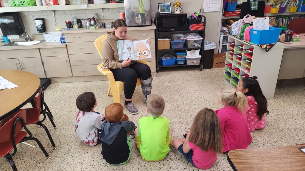 Celebrity Readers