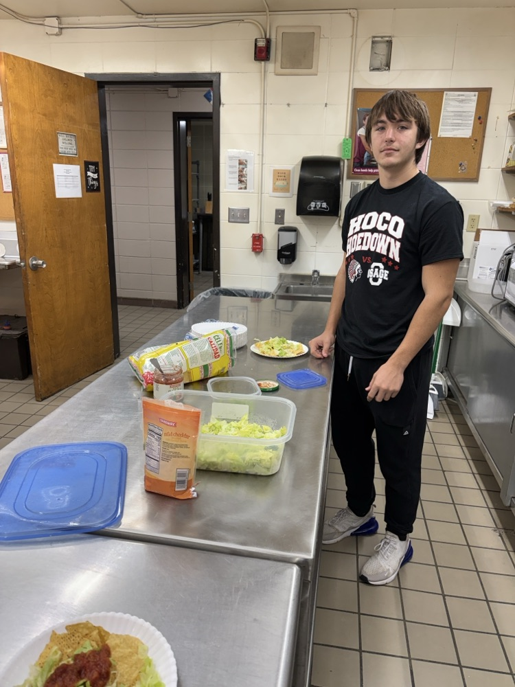 To end our Beef Unit in Foods II the students were given a ground beef challenge.