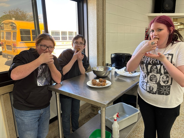 Baking Class is wrapping up their Quick Breads / Yeast Bread Unit. They made doughnut holes with cinnamon & sugar. Soon there will be a unit test.