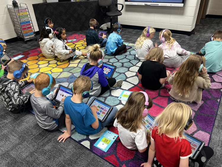 Students in grades K-4 were introduced to our Keystone AEA Digital Resources, specifically BookFlix and Pebble Go (Grades K-4) along with Trueflix (Grades 2-4), and MackinVia (Grade 4). 