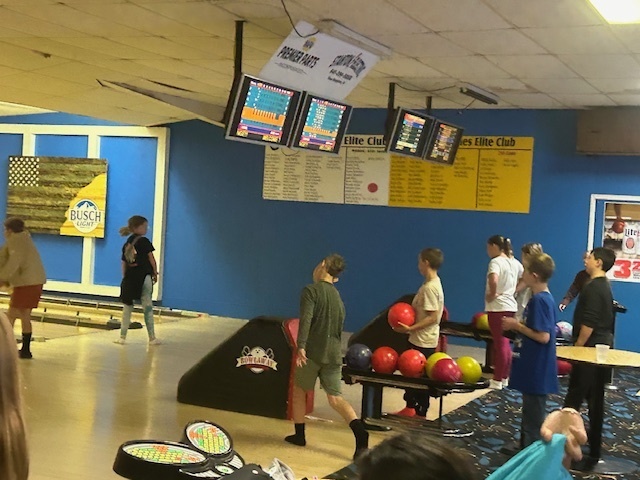 🎉 Our 4th graders had a blast at their PBIS First Quarter Reward Party! 🎉 This fun celebration was made possible thanks to our Elementary Raffle and everyone who supports it. Your contributions help us recognize students for showing positive behavior and making great choices all quarter long! ❤️🖤