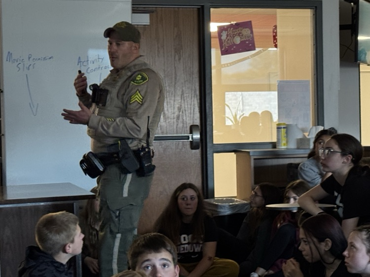 Fayette County Sheriff’s Sgt Chris Schveiger joined our 7th and 8th graders for a conversation about decision making, cyber bullying, and drug awareness in support of Red Ribbon Week.