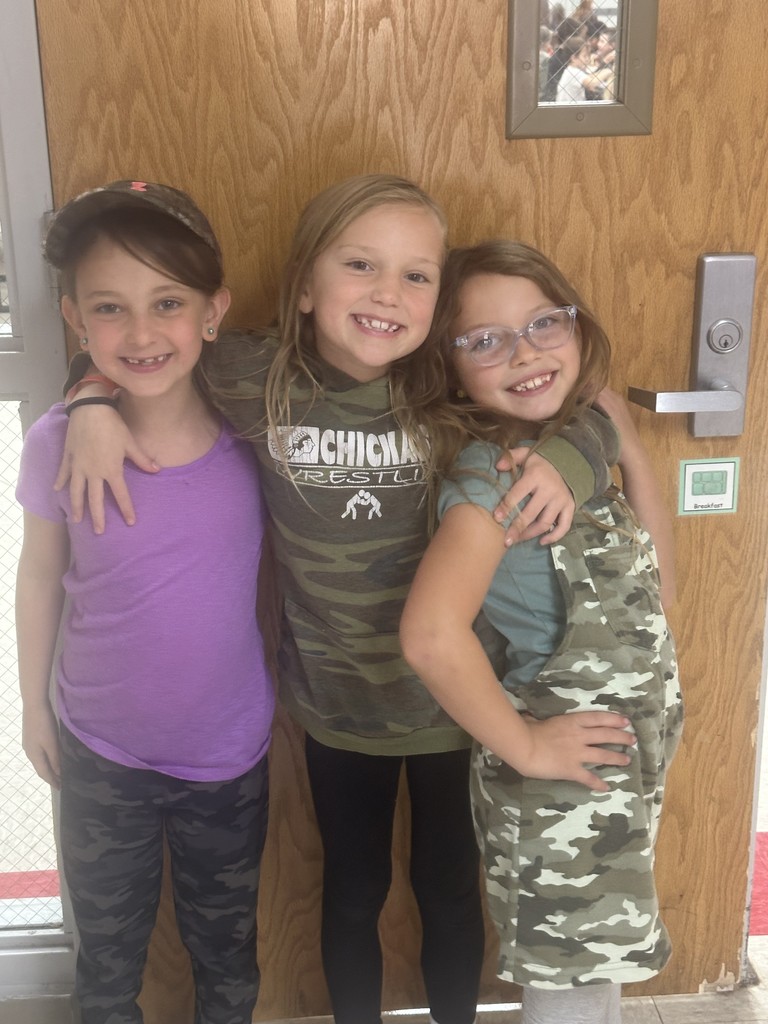 Unhealthy choices couldn’t find anyone at the elementary Wednesday. Camouflage had everyone focused on wellness.