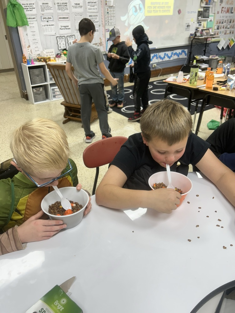Mrs. Throndson's 4th-grade class- Minute to Win It Halloween Games! We had a blast!