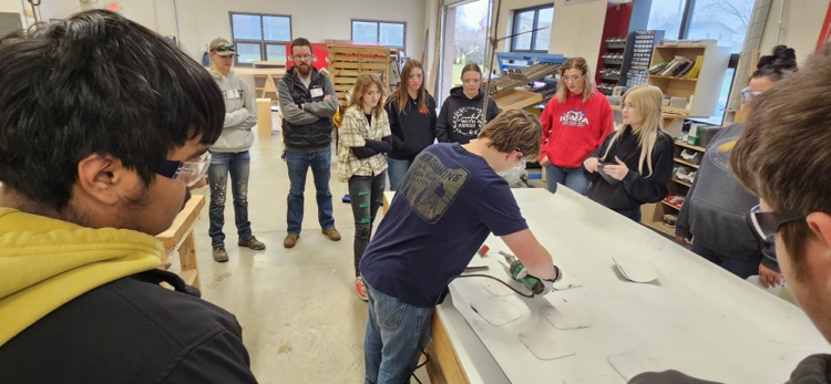 We had a pleasure of having Dryspace come in and talk to the building trades class about roofing and heat welding. The class was amazing and the kids enjoyed the hands on portion.