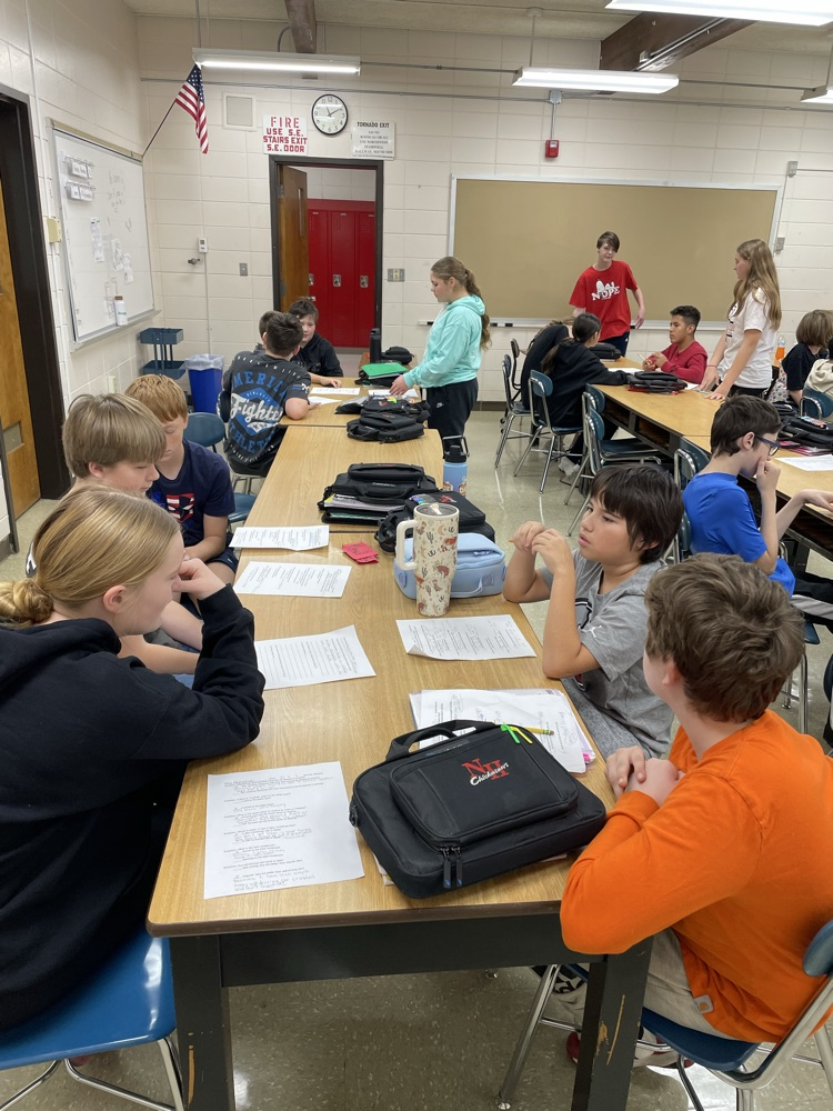 Wow! Can our 7th graders share their opinions... respectfully! 7th graders are working on Socratic Seminar today in class! They discussed low stress topics as practice and tried to find common ground with their peers. 